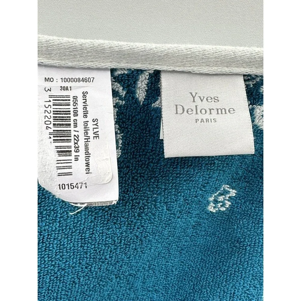 Yves Delorme Paris “Sylve” Handtowel 22”x39” NWOT (X-1)